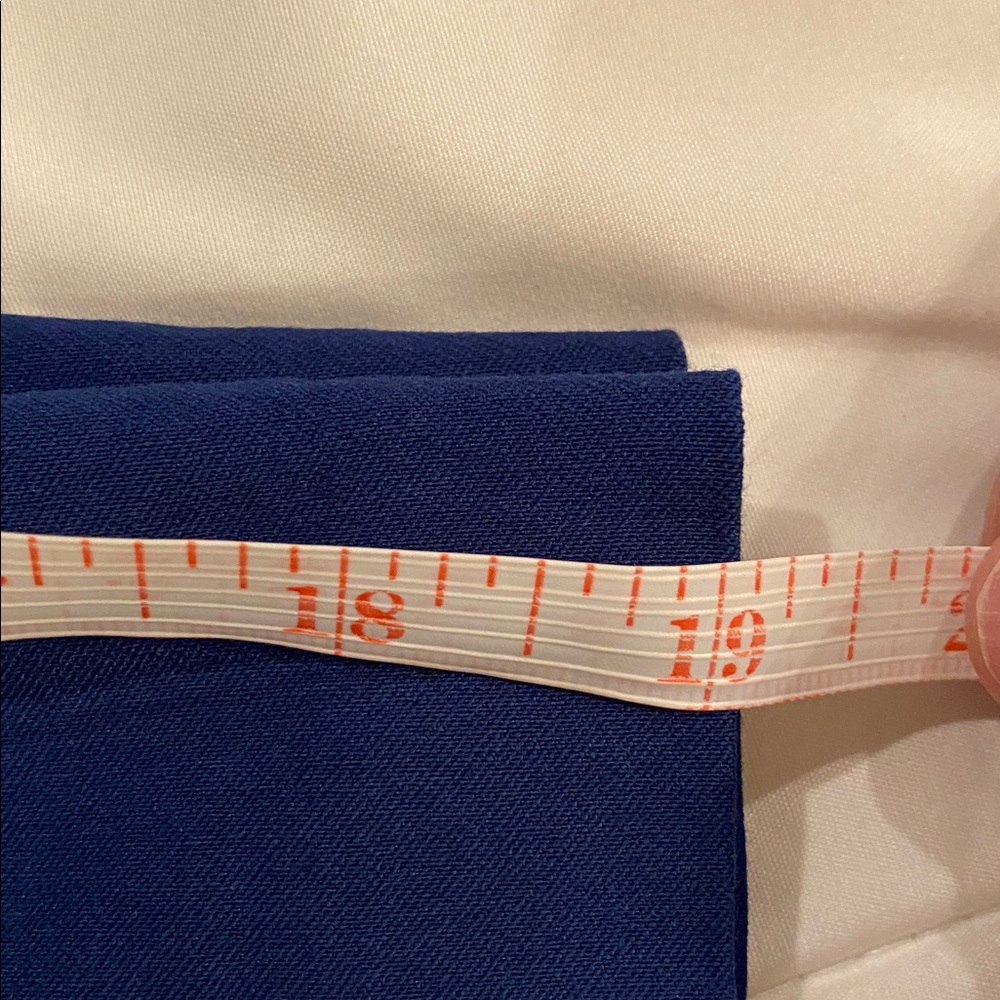 Ruby Rd. Navy 18 capris - Picture 6 of 6